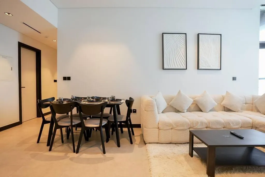 Apartment New 2Br In Business Bay With Canal Views Gym & Pool Dubai
